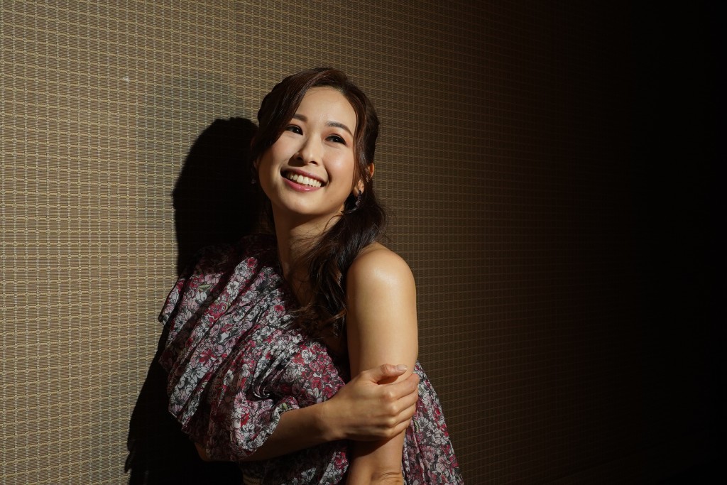 趙希洛有無線「御用癲婆」之稱，但其實她性格開朗。